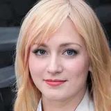 Emma L.